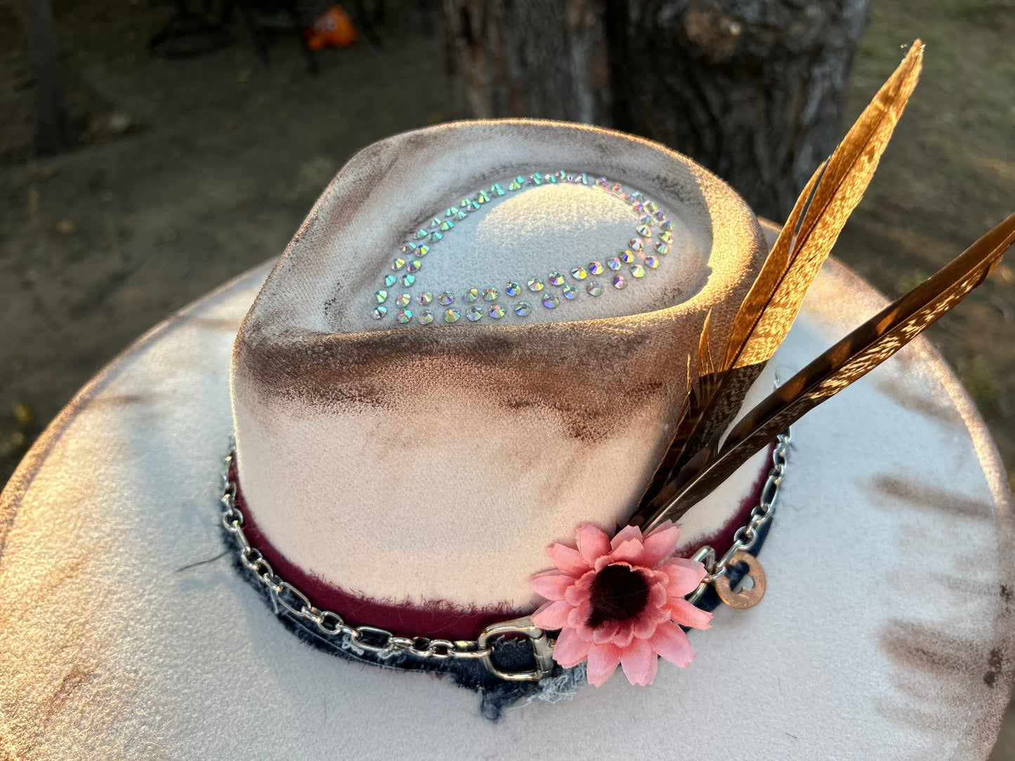 Ivory Felt Saddle Up Hat