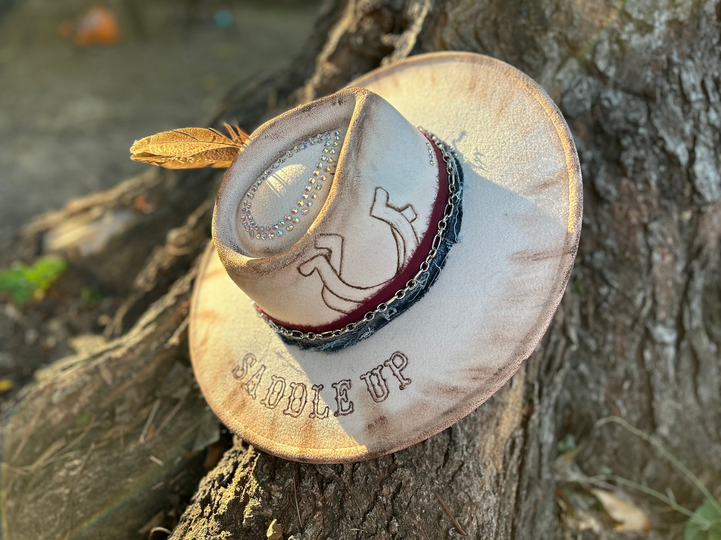 Ivory Felt Saddle Up Hat